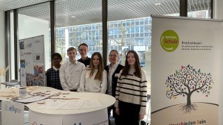 2025 EllyNeeds beim Zukunftsforum